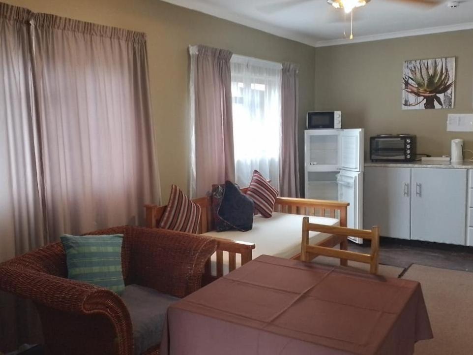 Port St Johns River Lodge Port Saint Johnʼs المظهر الخارجي الصورة